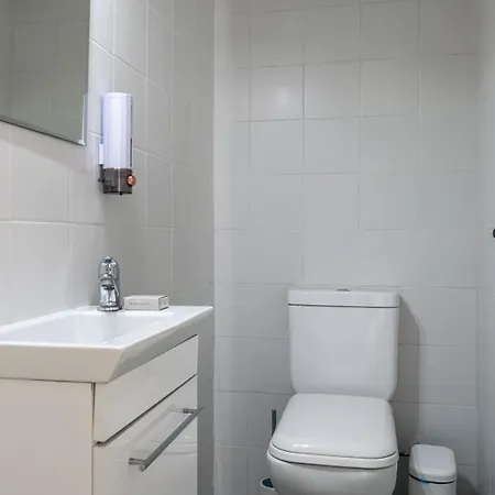 Apartment Elegant 2br Floor W/ Parking *